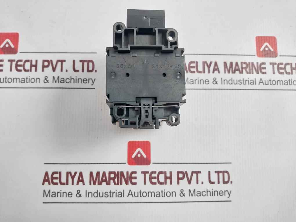 Fuji Electric Sc-05 Contactor 20A 690V 60Hz