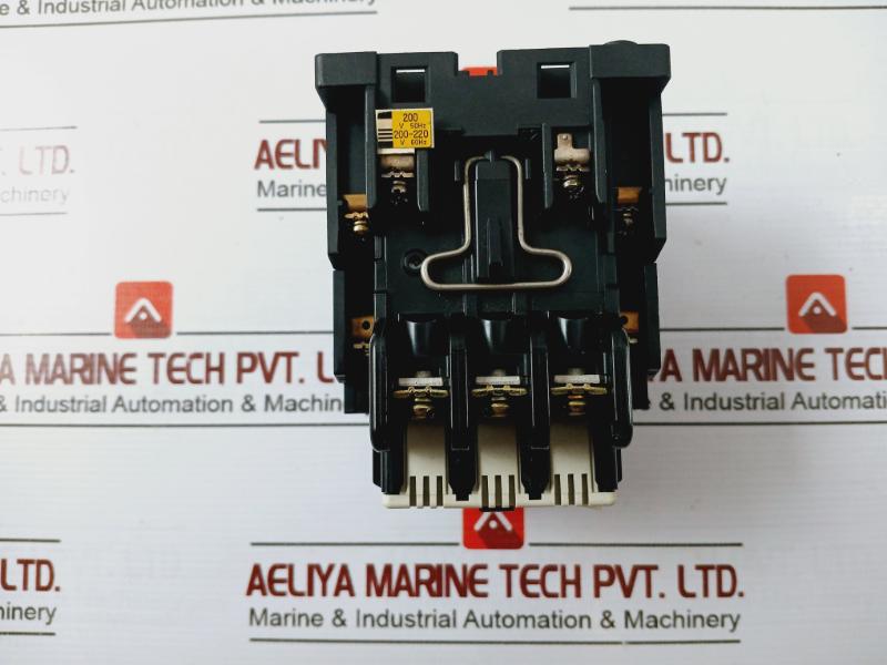 Fuji Electric Sc-1N Standard Type Magnetic Contactor/Starter Sc25Aa