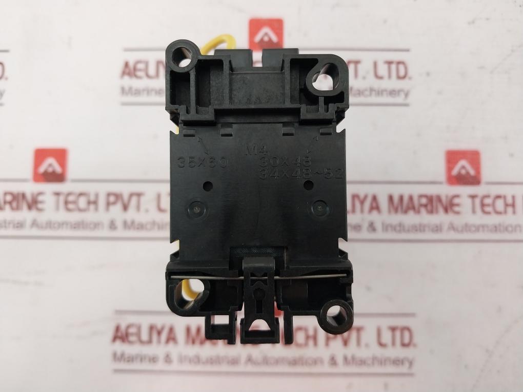 Fuji Electric Sh-4/V Contact Auxiliary Relay A600 Q300 Ac Dc 100-110V Iec 337-1