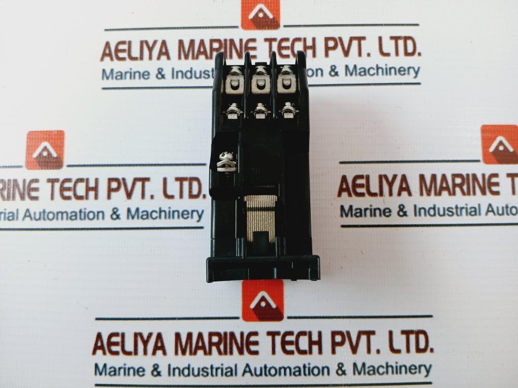 Fuji Electric Src50-2F/X (3A3B) Magnetic Contactor F012 65 05 4