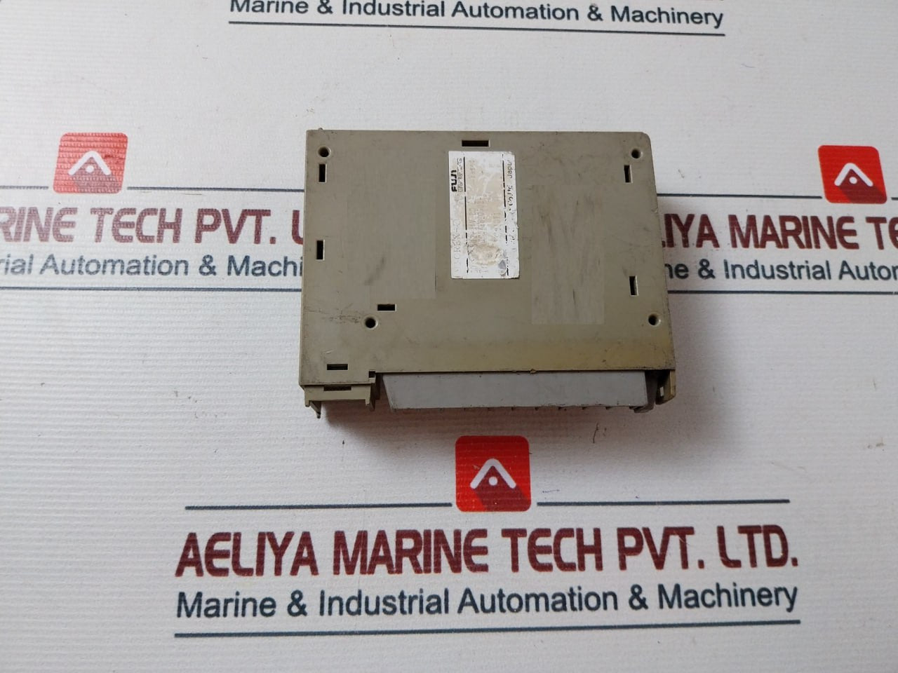 Fuji Electric Micrex-f Nc1Y16T0502-1 Inverter Y16T0502-1 12-24V