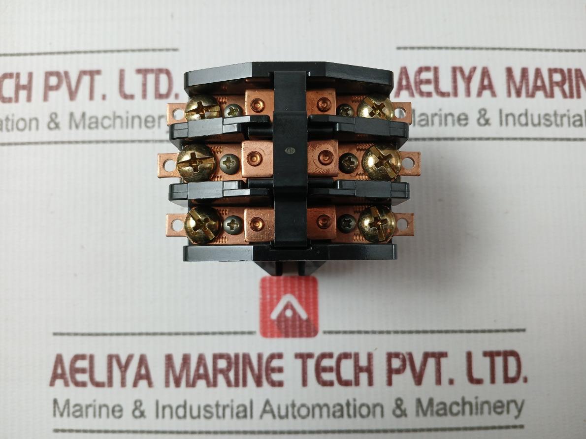 Furnas Electric 41Nb30Ahm 3 Pole Definite Purpose Magnetic Contactor
