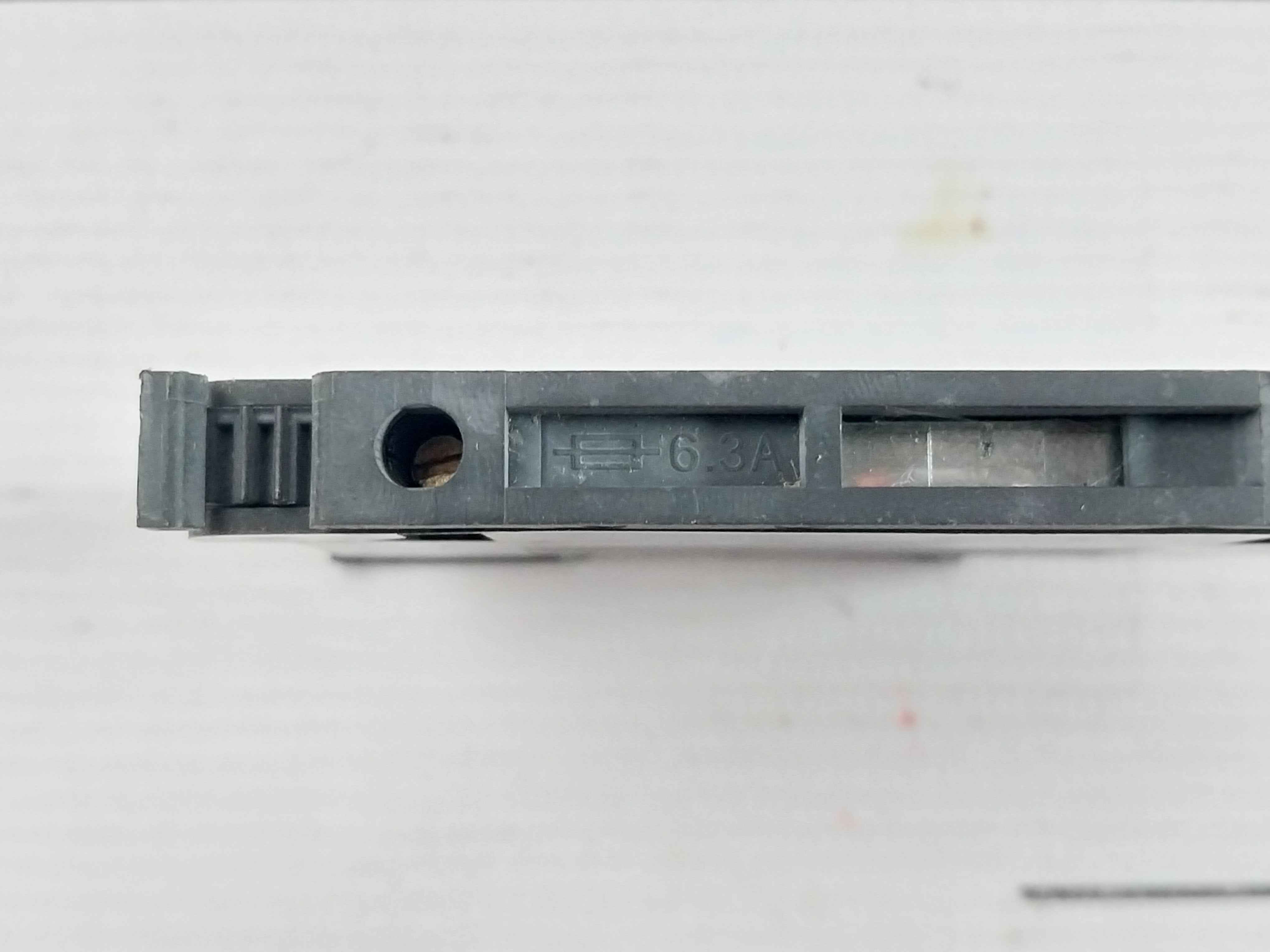 Fuse Modular Terminal Block Uk 5-hesila 250-1 Phoenix Contact (1 Box=50 Pcs)