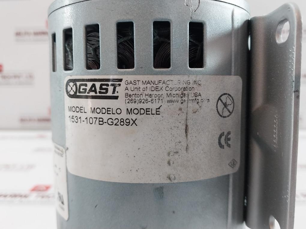 Gast Rotary Vane Vacuum Pump 220-240V 60/50Hz, 1531-107B-g289X