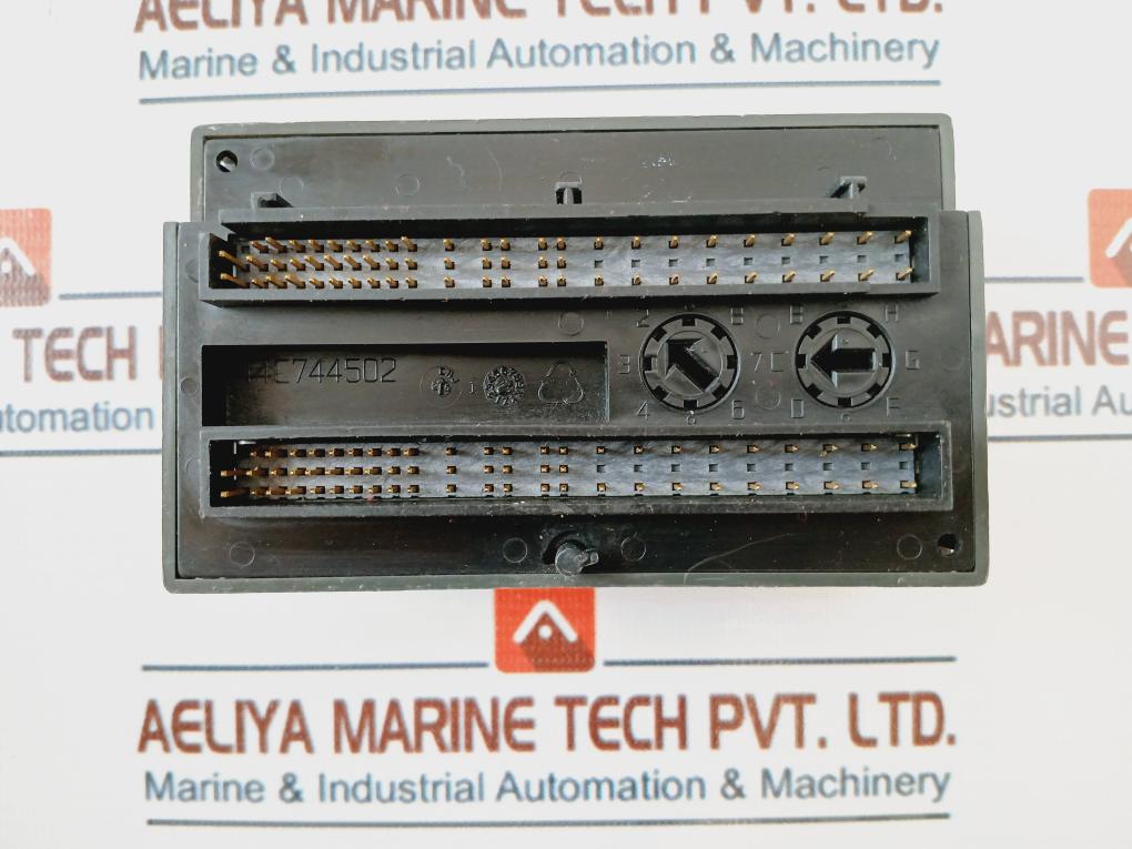 Ge Fanuc Ic200Mdl750B Digital Output Module 12/24 Vdc