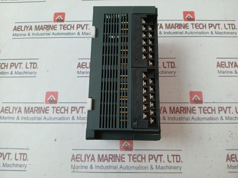 Ge Fanuc Ic200Udd110-dk Versamax Micro Controller 16 Dc Input 12 Dc Output 24Vdc