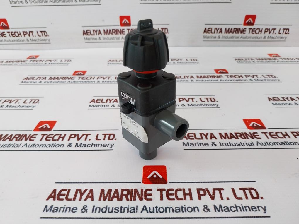 Gemu 607 10E 0 13A0 Plastic Corner Diaphragm Valve