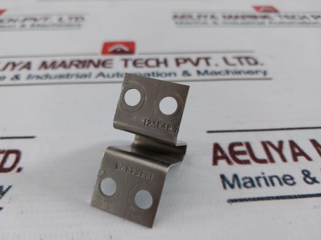 Lot of 3X GENERAL ELECTRIC 123F48.7B Steel Channel U Fitting, 4 Hole