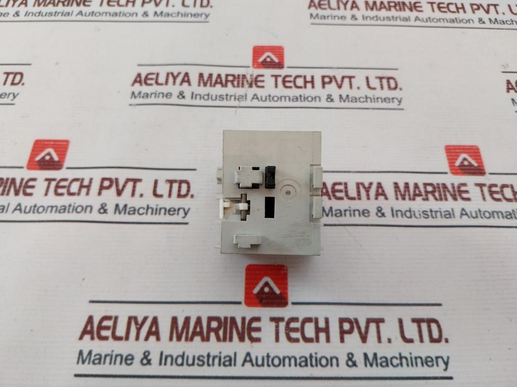 General Electric Btlf60C Pneumatic Timer Block 1-60S
