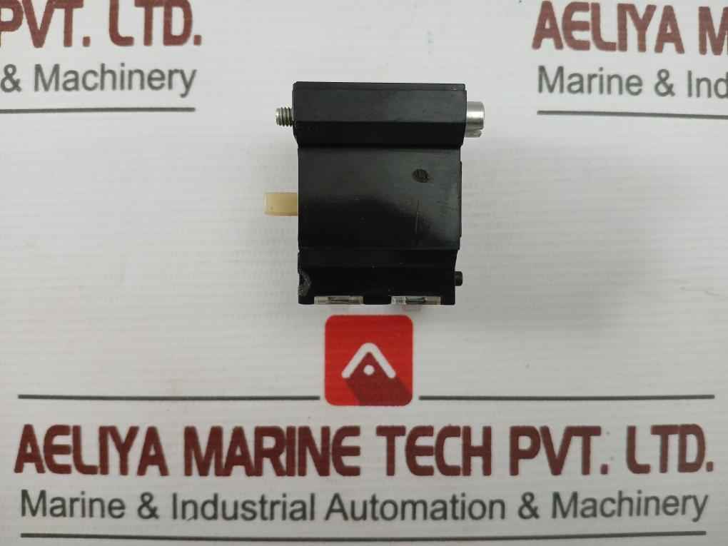 General Electric Cr104P Contact Block Nema-a600