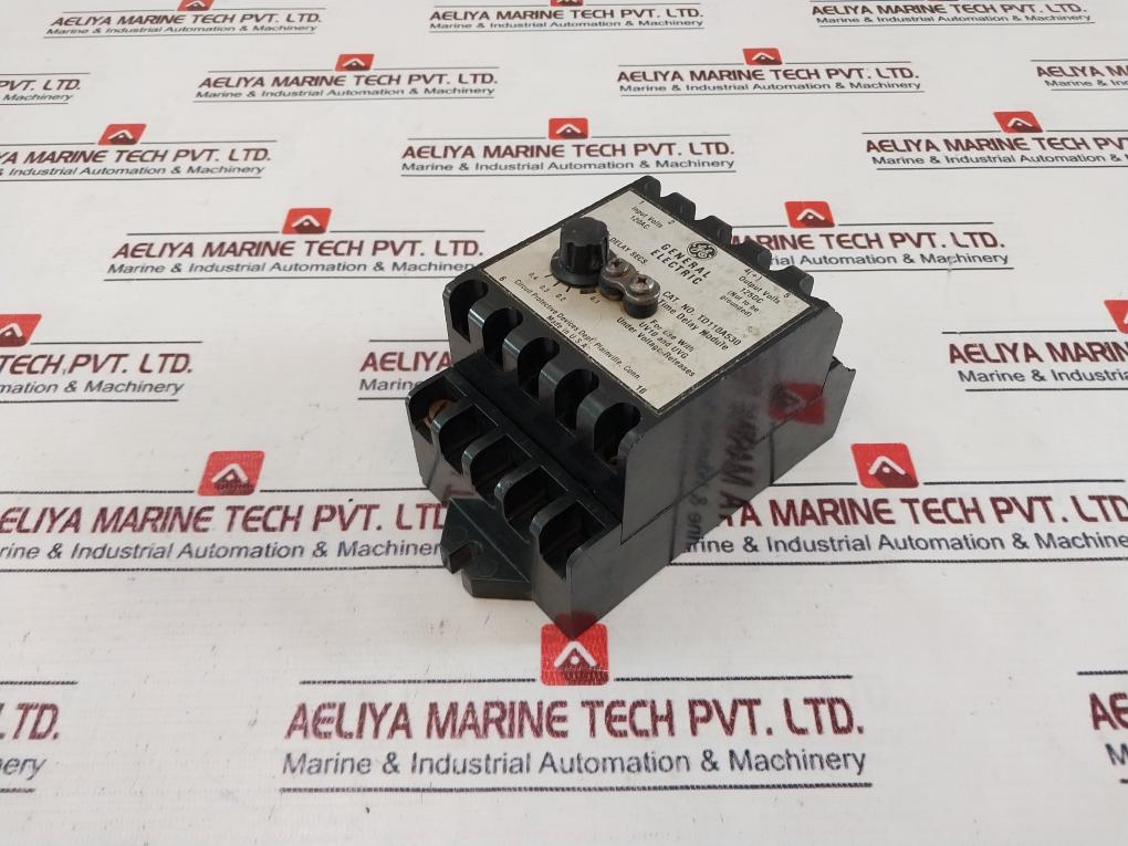 General Electric Td110A530 Time Delay Module 120Ac