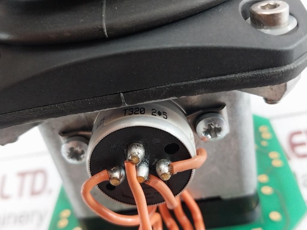 Dual Function Joystick Controller Switch V10/Cr4140 Gessmann