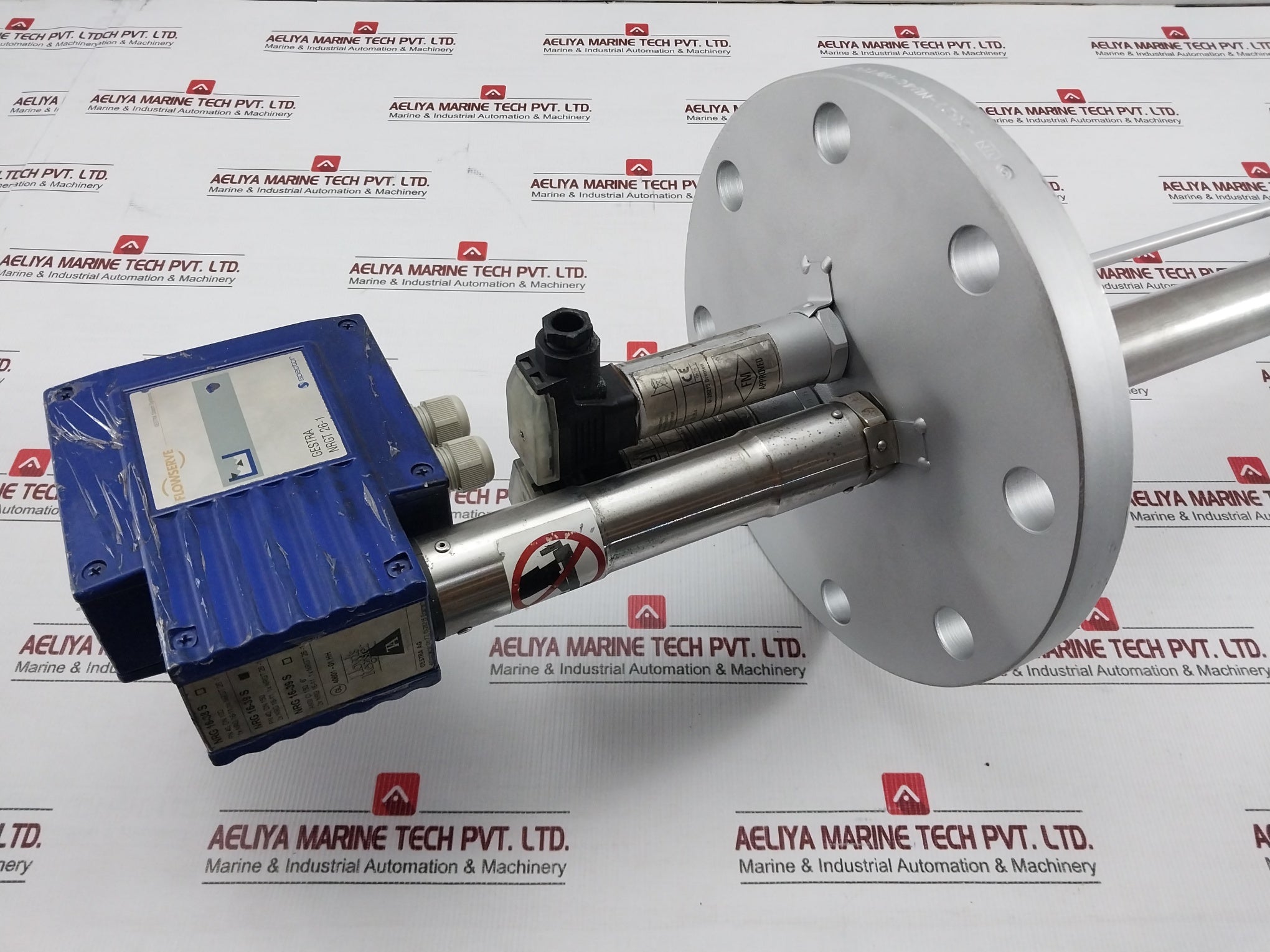 Gestra Level Transmitter 32 Bar 4-20Ma Length 1420Mm Part No Nrgt 26-1S