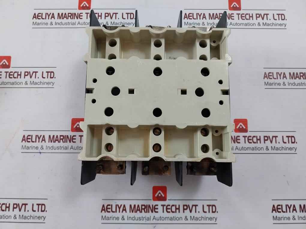 Gs 1 Fuse Holder 250A 660V Vde 0636