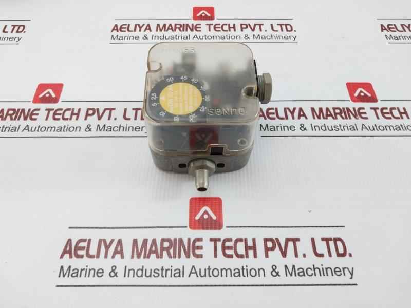 Gw 50 A4 Pressure Switch For Gases And Air Dungs Ip54
