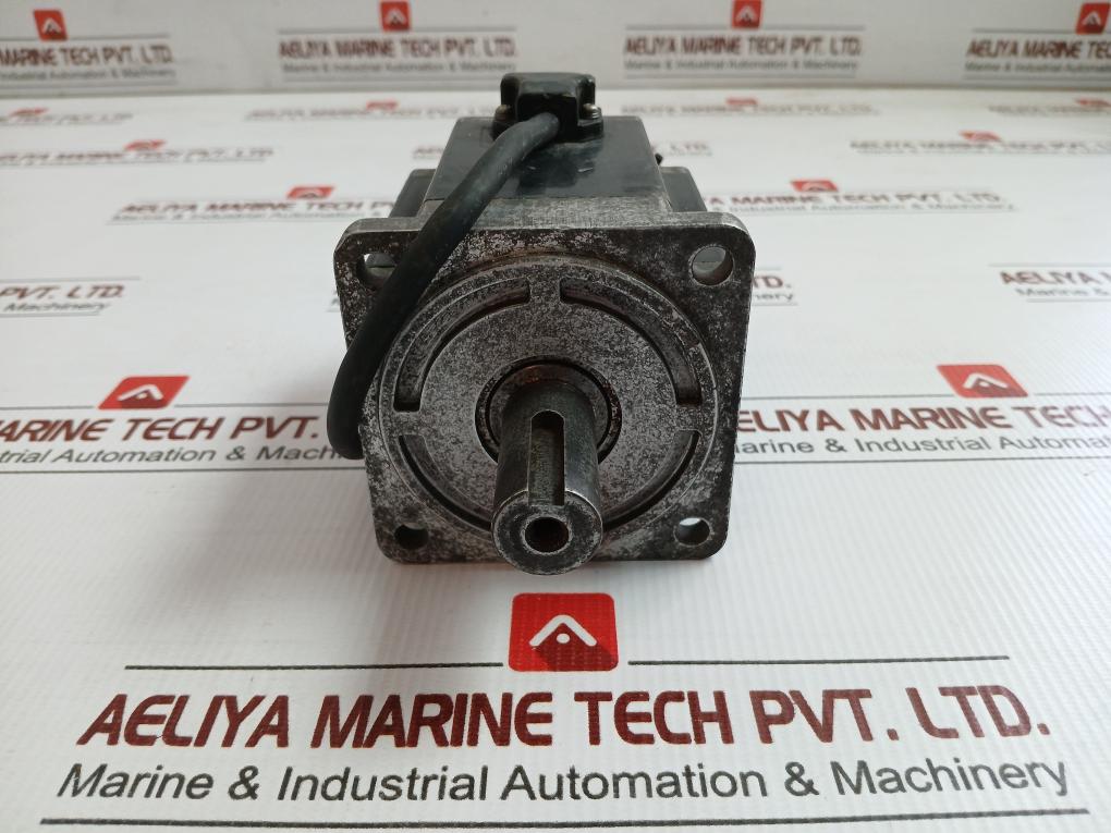 Gyb751D5-rc2 Ac Servo Motor Fuji Electric
