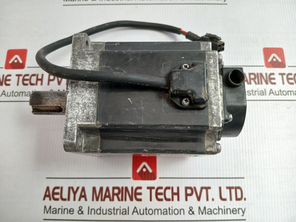 Gyb751D5-rc2 Ac Servo Motor Fuji Electric