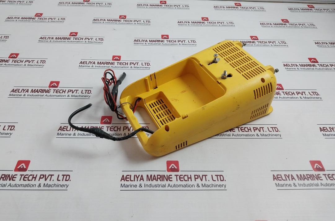 Gys Tcb 90 Automatic Tester & Charger For Battery 230V 50/60Hz, 6A 120W Ip20
