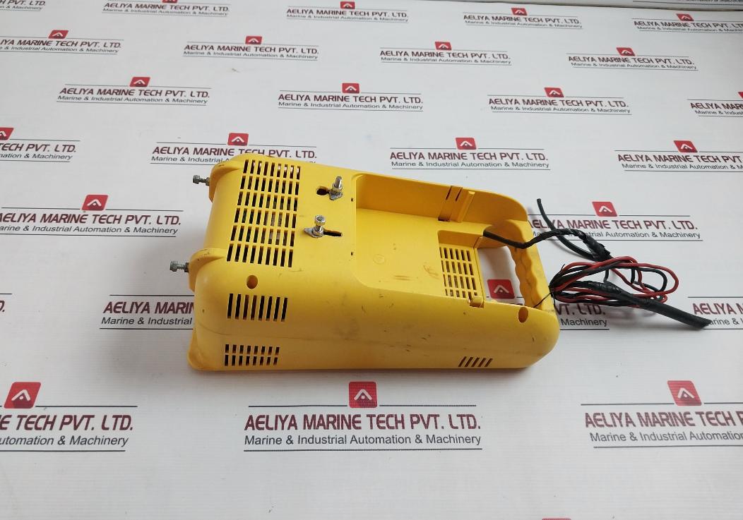 Gys Tcb 90 Automatic Tester & Charger For Battery 230V 50/60Hz, 6A 120W Ip20