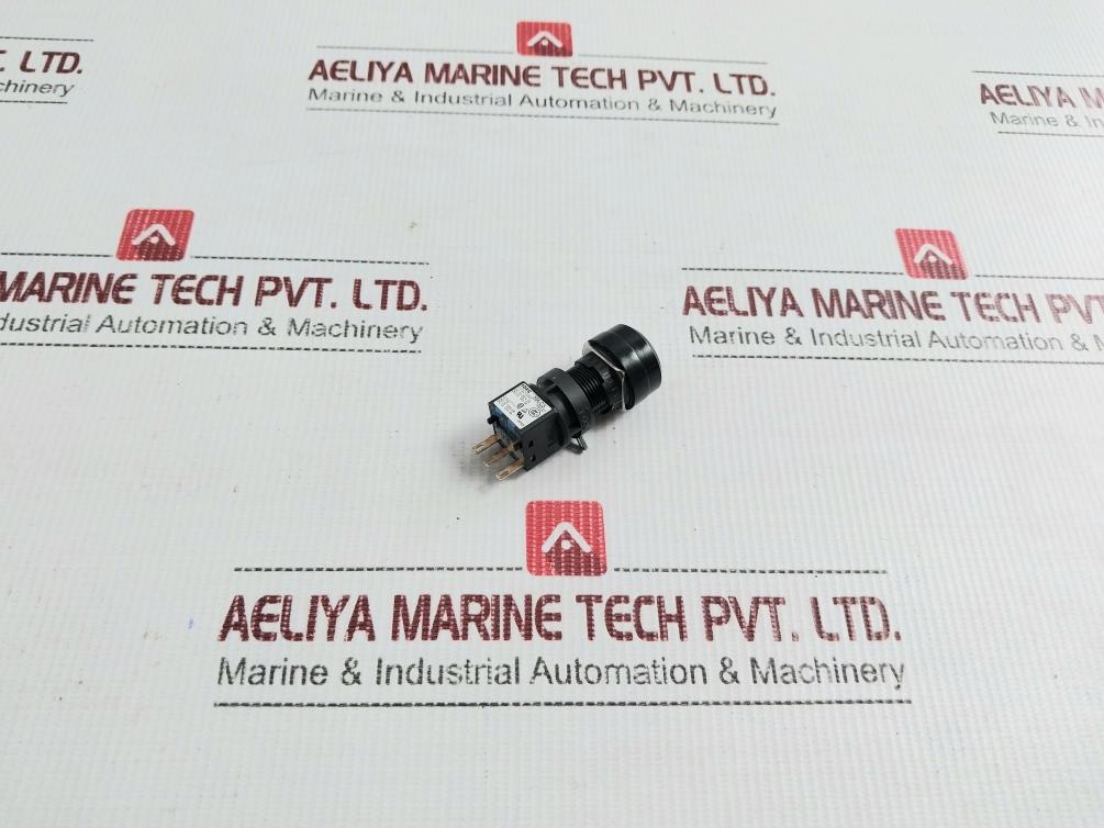 Ha-c5 Idec Ac-12 125V 5A Key Switch