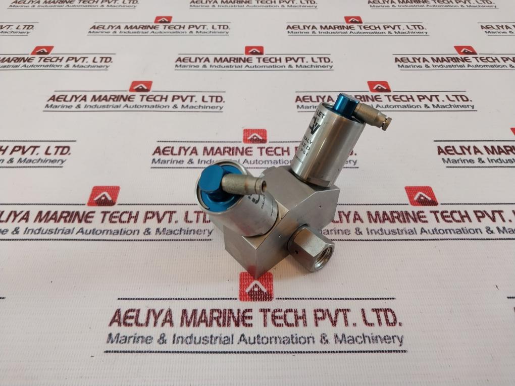 Ham-let Hmb21-4Lklclc-gf4 Dual Head Valve 0189-n