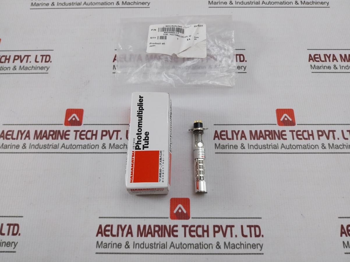 Hamamatsu R647-01 Photomultiplier Tube V2 402000517