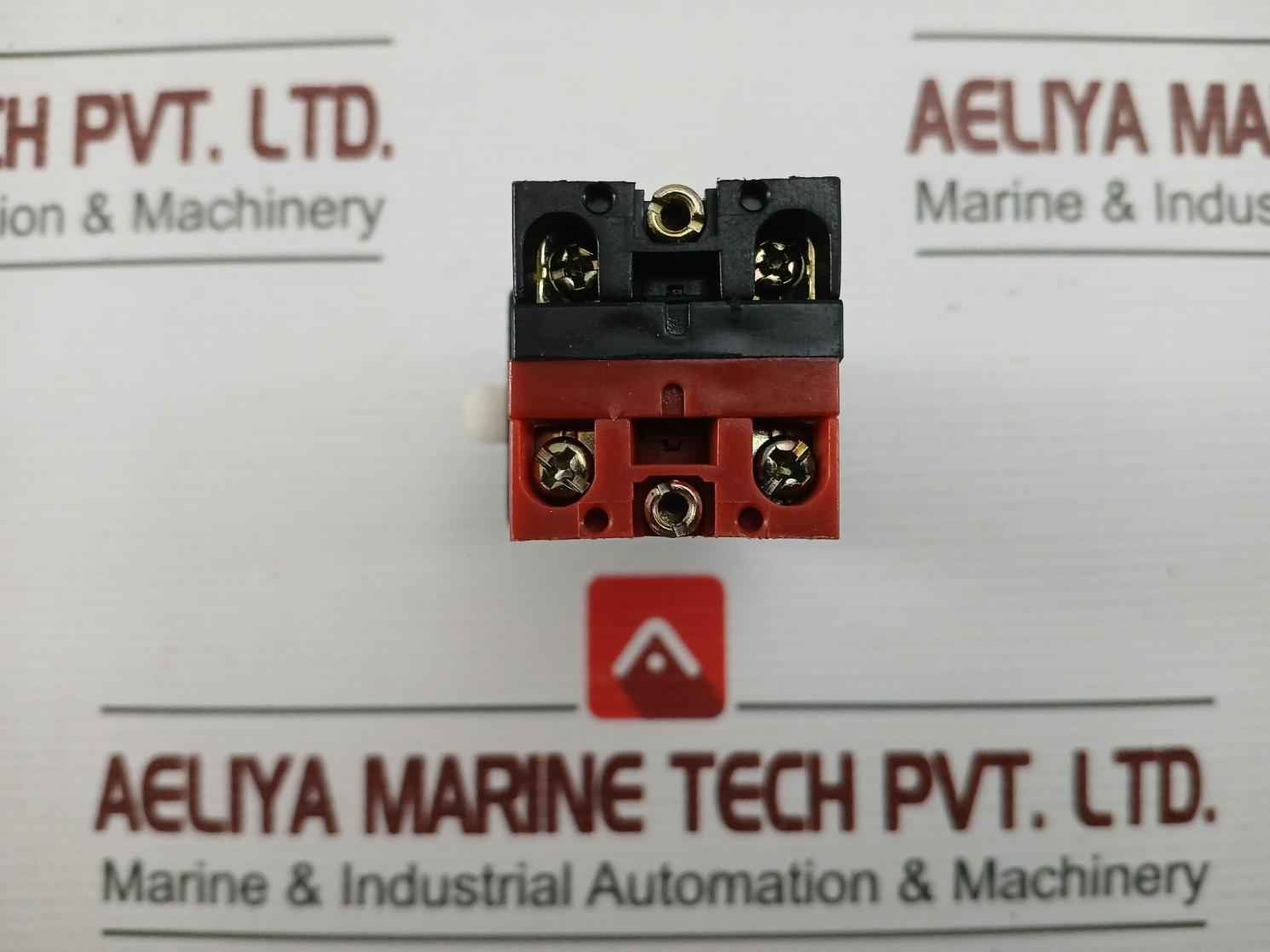 Hanyoung 24V Max Push Button Switch Ar-30