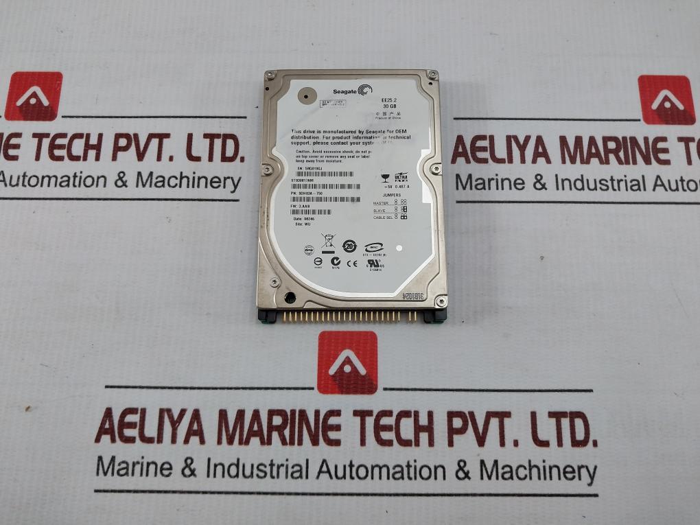 Hard Disk Drive 9Dh03A-750 30 Gb 5V Dc 0.487 A Seagate St930817Am