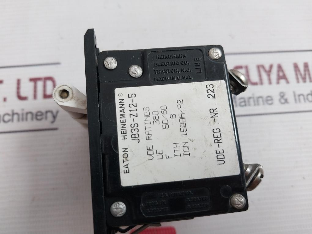 Heinemann Jb3S-z12-5 Circuit Breaker 3Hab7847-1 250V Icn 1500A/P2