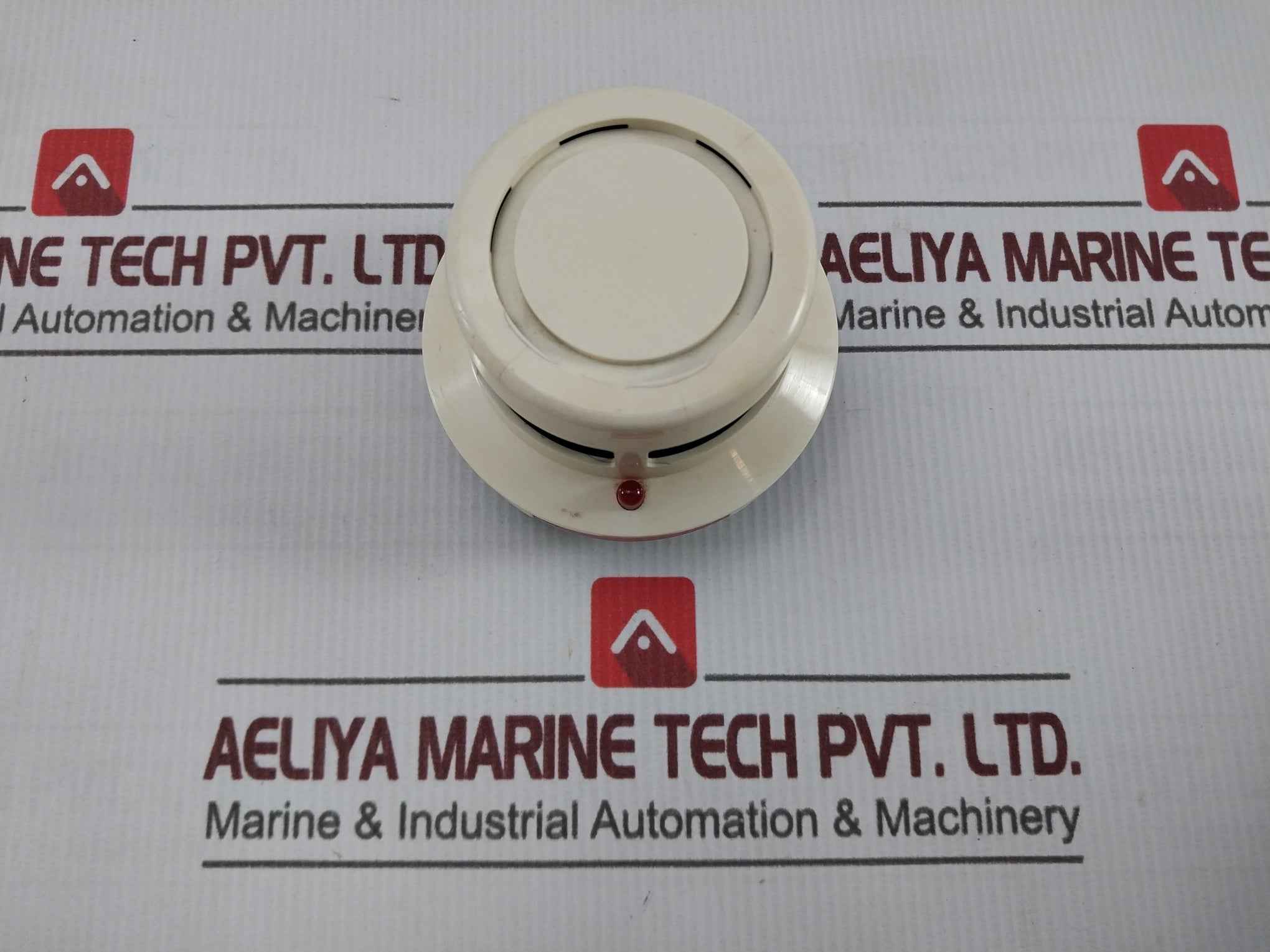Hekatron Orm 130/8 Optical Smoke Detector 560Ω