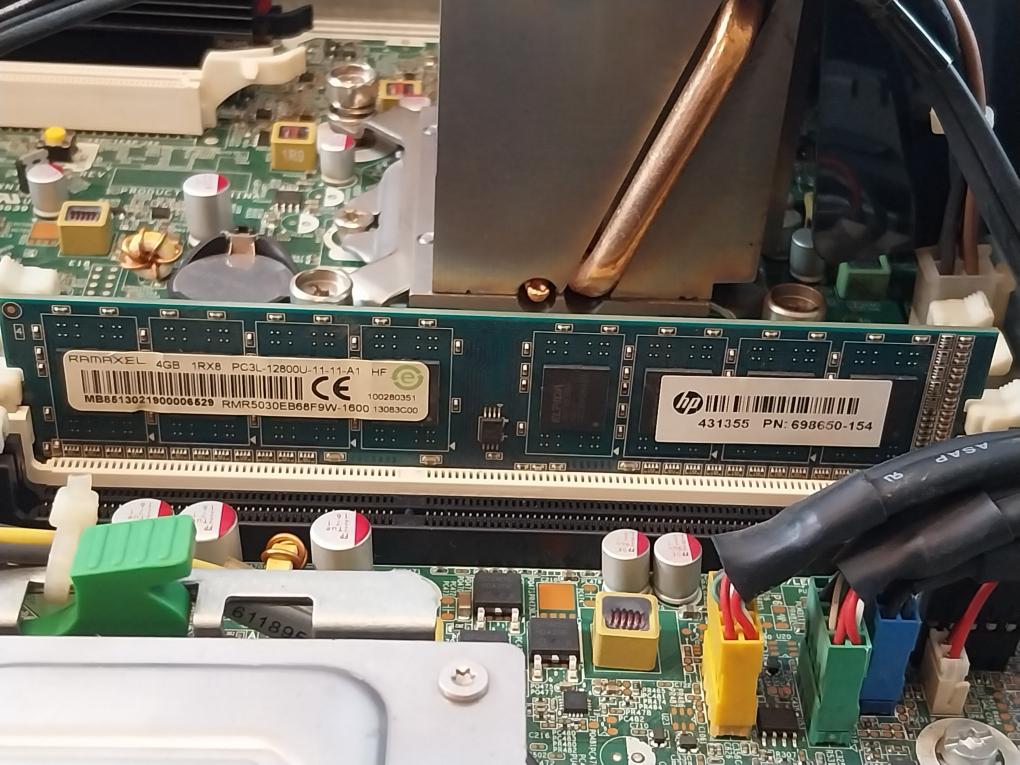 Hewlett-packard Ms2370 Hp Compaq Elite 8300 Small Form Factor Pc