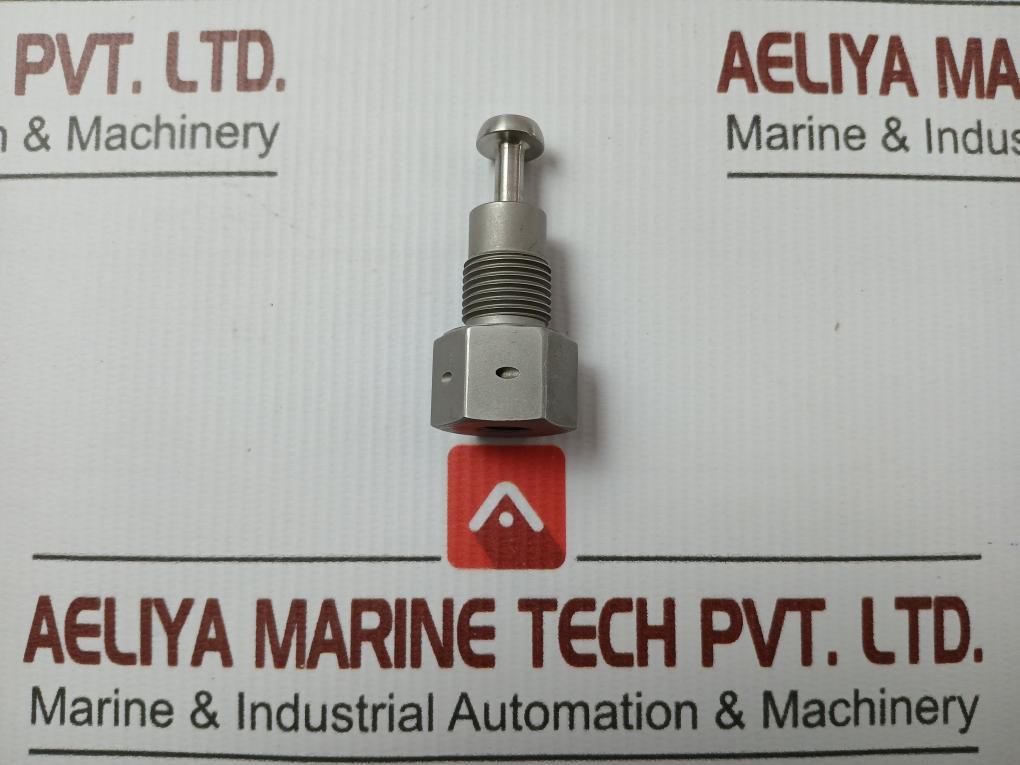 High-pressure Fluid Bolt (Fitting) 9N796