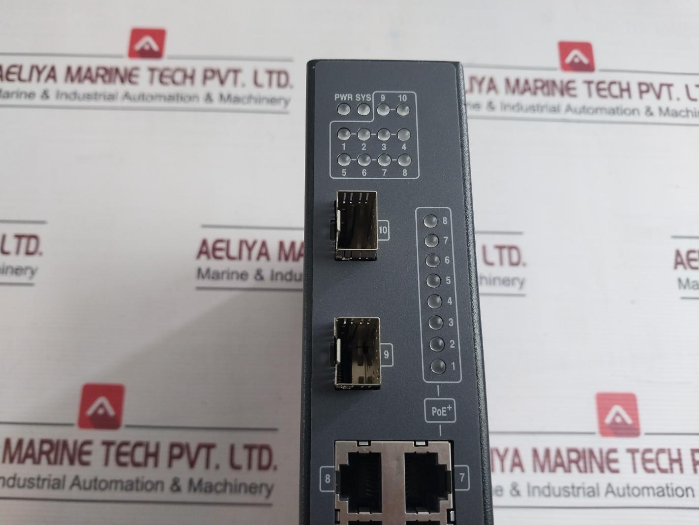 Hikvision Ds-3T0310P Ethernet Switch Dc44-57V 5.6-4.4A