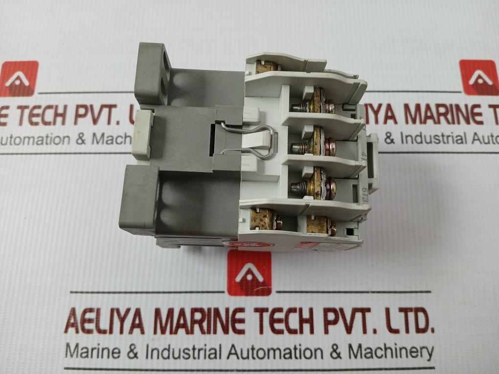 Himc 32 Ac Magnetic Contactor 220V-440V/32A Hyundai