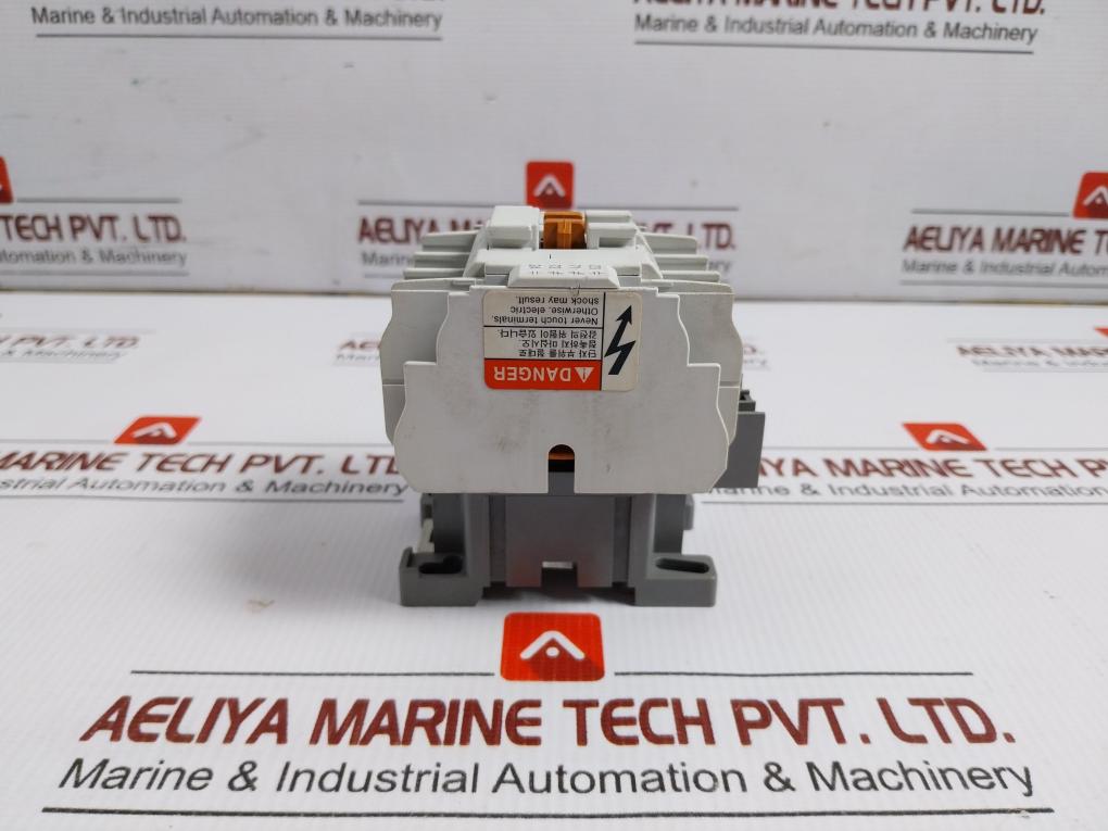 Himc 32 Hyundai Magnetic Contactor 200-220V 60Hz Hg02001-1005A