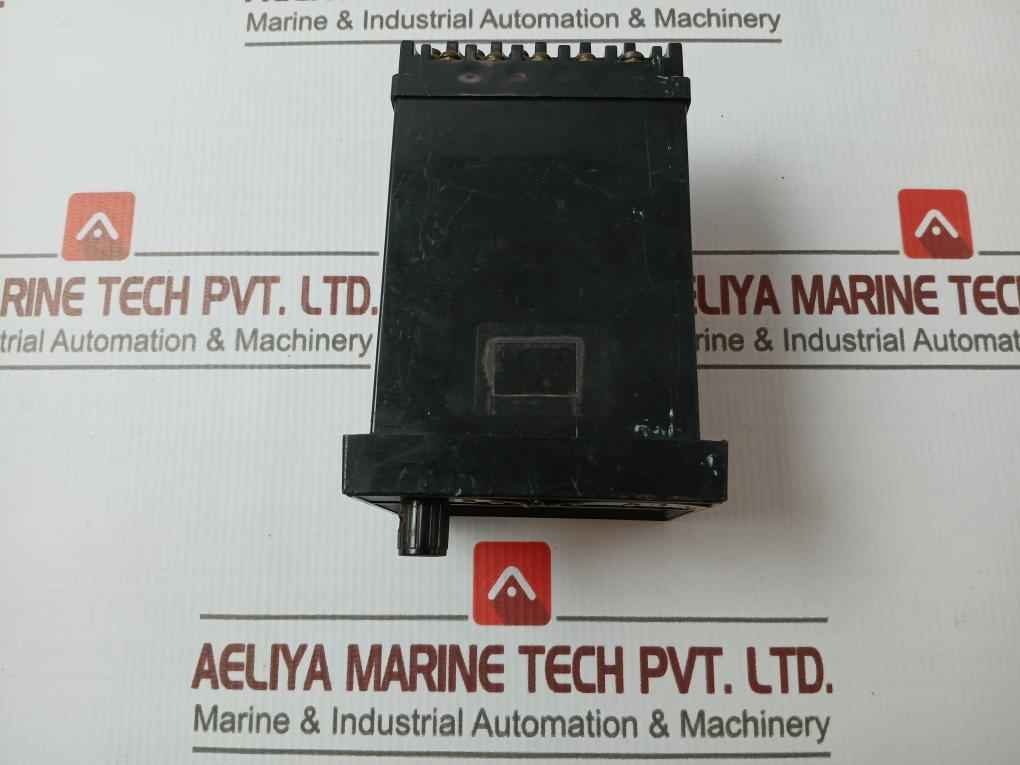 Hioki 2101 Ammeter Relay Class 2.5 0-5/15A 100-200V
