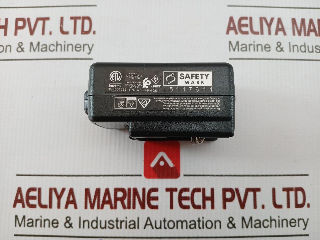 Hoioto Switching Adapter Input-100-240V-50/60Hz Part No 50122154-001
