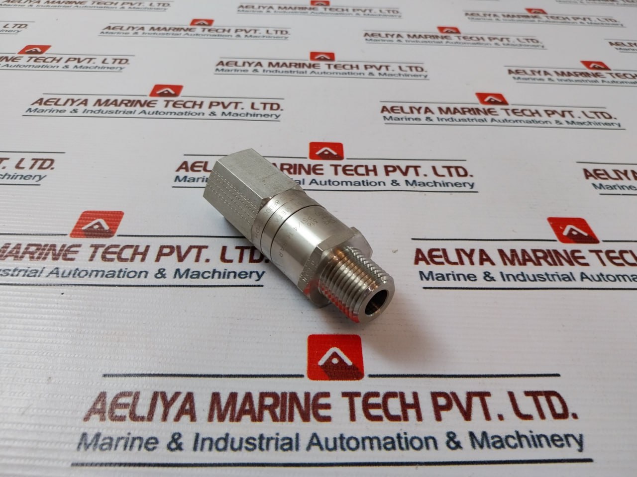 Hoke Xvh 316 Excess Flow Valve Xvhy08M08F00010Ydh 6000 Psi
