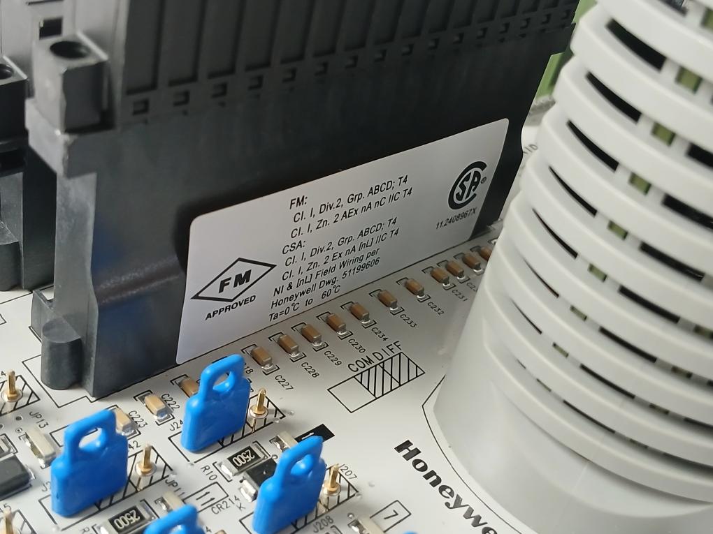 Honeywell-Rev-A-Analog-Input-Module-24vdc-180ma-51405038-475-Cc-Paix02-8