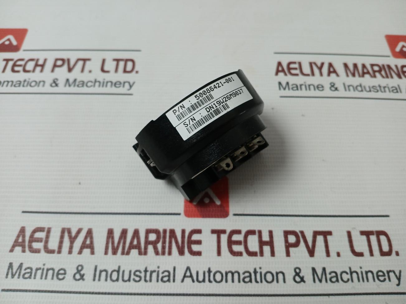 Honeywell 50086421-001 Temperature Transmitter Terminal Block 100 Gm
