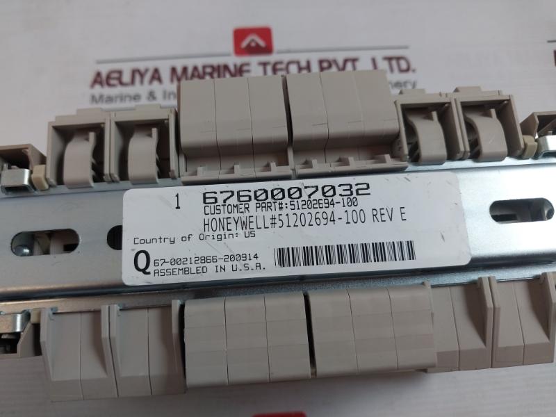 Honeywell 51202694-100 Ac Terminal Block Rev E 30A 600V Wsi 25/2 Cc Ex Eb Iic