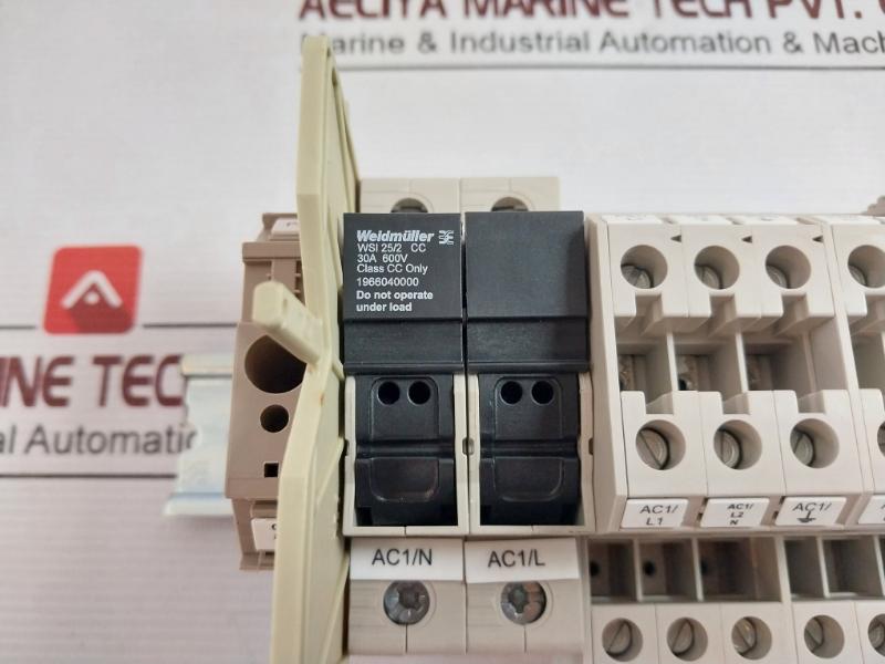 Honeywell 51202694-100 Ac Terminal Block Rev E 30A 600V Wsi 25/2 Cc Ex Eb Iic