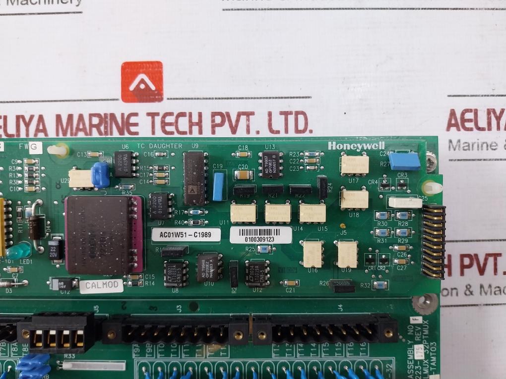 Honeywell 51309223-175 Low Level Analog Input Multiplexer Ac01W43-d1637