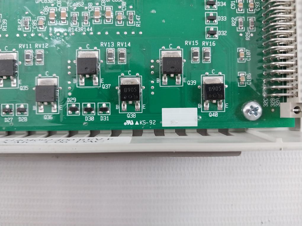 Honeywell 80363969-150 Analog Output Module Rev D1
