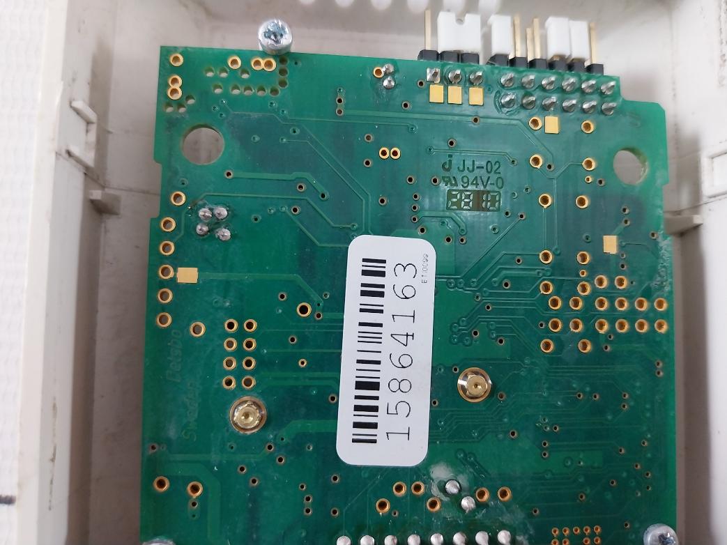 Honeywell C7232A1008 Co2 Sensor /Controller With Display &; Relay 0–2000 Ppm 