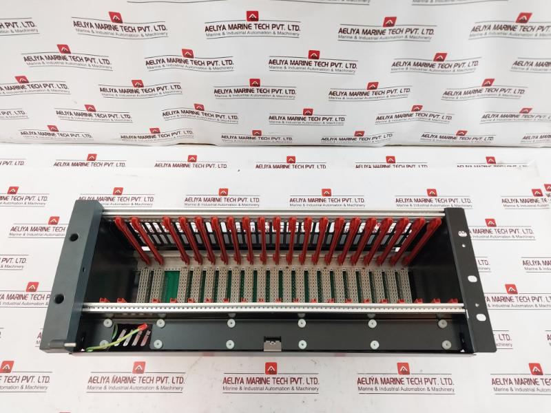 Honeywell Fc-iochas-0003R Chassis For Redundant I/O Module 5Vdc, Max.1.28A (Max.2X)
