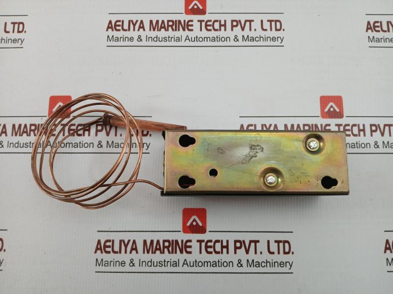 Honeywell Controller Manual Reset 120/240Vac L4008E 1156
