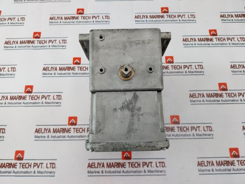 Honeywell M7284C1083 Modutrol Iv Motor 24/120/230V 50/60Hz 15Va 30Sec