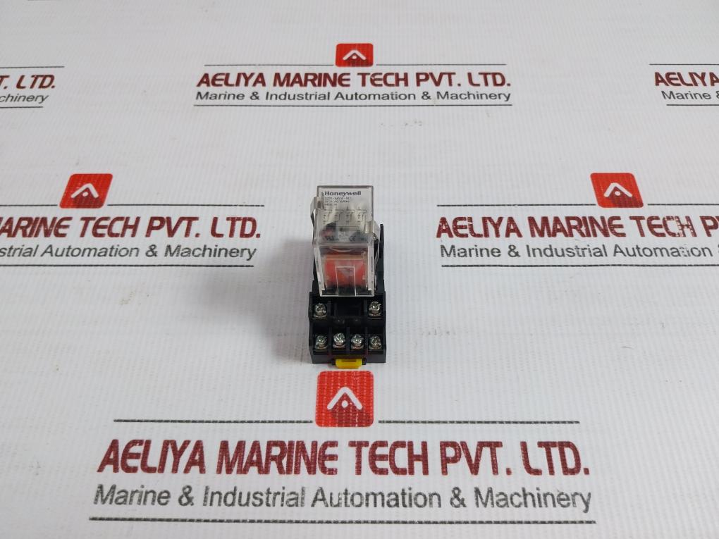 Honeywell Power Relay With Socket Base 24Vac 50/60Hz Part No Szr-my4-n1