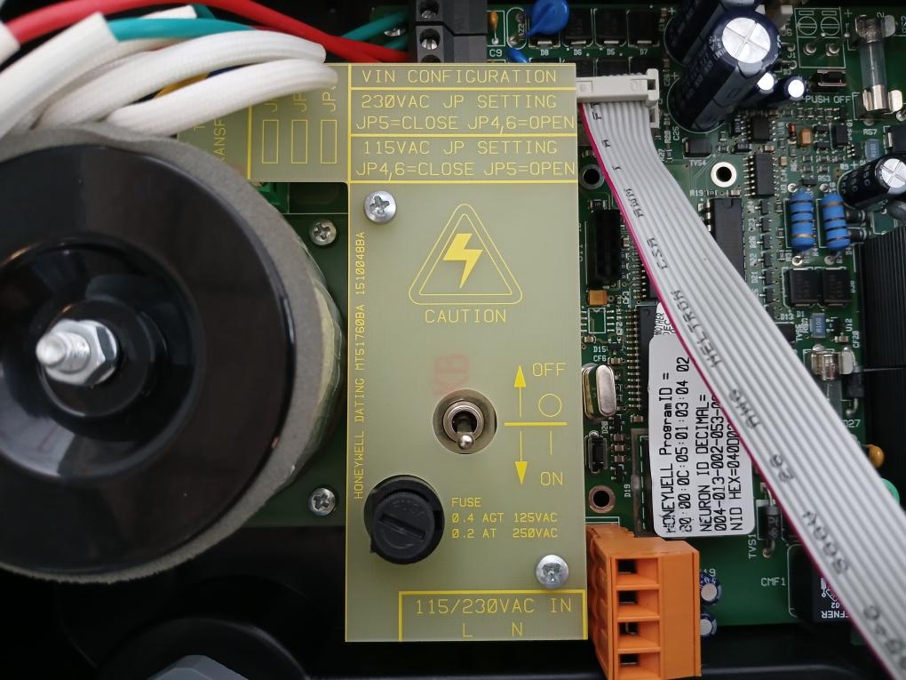 Honeywell Rtu Q01 Led Board Mt51750Ca 115/230Vac 50-60Hz